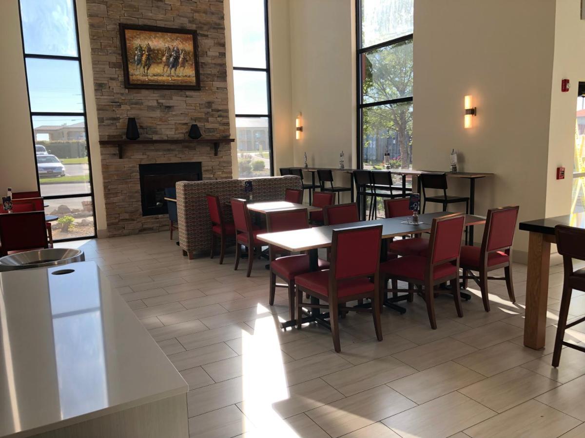 Holiday Inn Express Hotel & Suites Franklin By Ihg Exterior foto