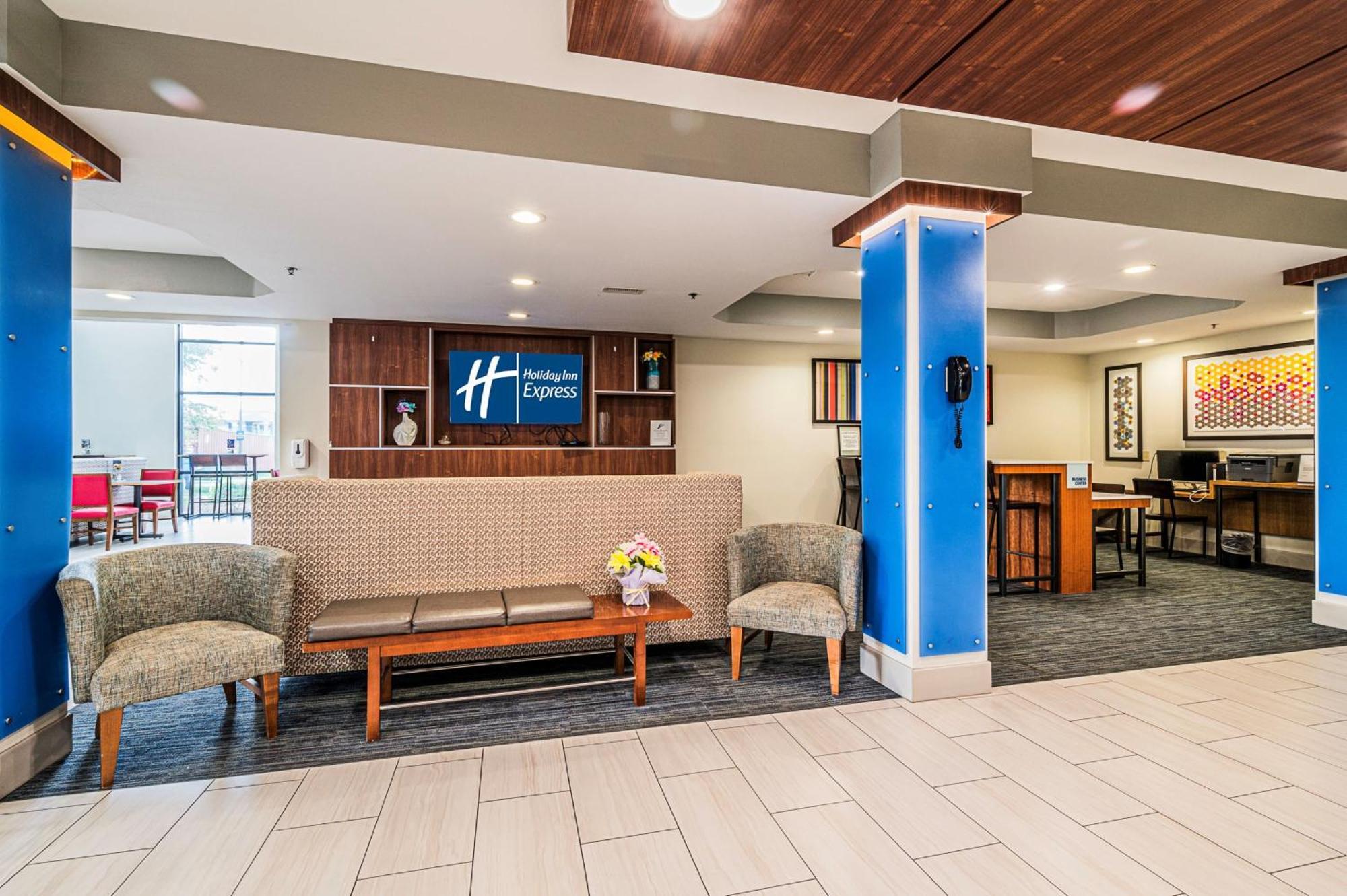 Holiday Inn Express Hotel & Suites Franklin By Ihg Exterior foto